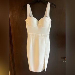 White bodycon dress